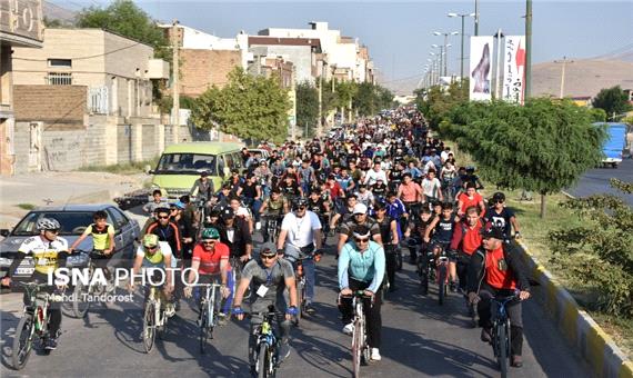 حضور 1000 رکابزن در همایش دوچرخه سواری منطقه آزاد ماکو