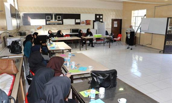 دوره آموزشی و توجیهی ویژه مربیان آموزش‌های شهروندی در تبریز آغاز شد