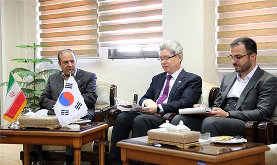 سفیر کره جنوبی در ایران با رئیس دانشگاه تبریز دیدار کرد