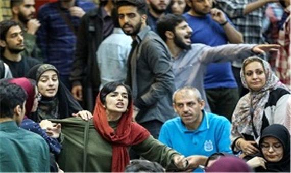 درگیری لفظی داور عصر جدید با اساتید و دانشجویان دانشگاه تهران!