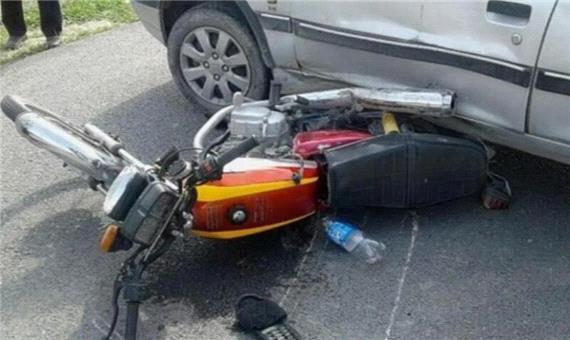 برخورد سواری با موتورسیکلت در عجب‌شیر 2 کشته برجا گذاشت