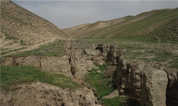 کاهش حاصلخیزی نتیجه فرسایش خاک در آذربایجان‌غربی