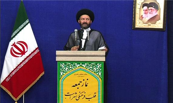امام جمعه اردبیل: دشمنان در آرزوی شوم تجزیه ایران هستند