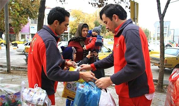 کمک‌های مردم اشنویه به سیل‌زدگان سیستان در 3 پایگاه جمع‌آوری می‌شود