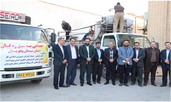 مدیرکل تعاون، کار و رفاه اجتماعی خوزستان خبر داد: کمک رسانی به مردم سیل زده سیستان و بلوچستان