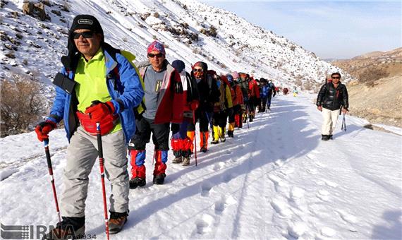 اقامت شبانه کوهنوردان تکابی در ارتفاع 3 هزار متری کوه بلقیس