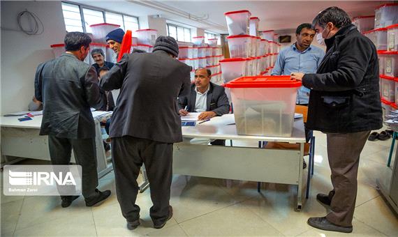 ارسال زودهنگام تعدادی از صندوق‌های اخذ رای مهاباد به دلیل شرایط جوی