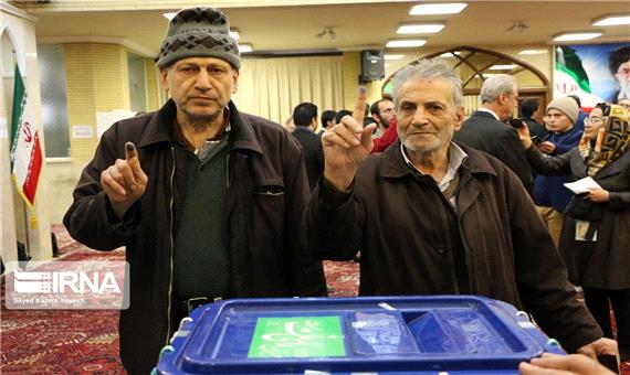 28 هزار نفر در آذربایجان‌شرقی رای خود را به صندوق انداختند