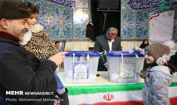 میزان مشارکت مردم اردبیل در ساعات پایانی انتخابات چشمگیر است