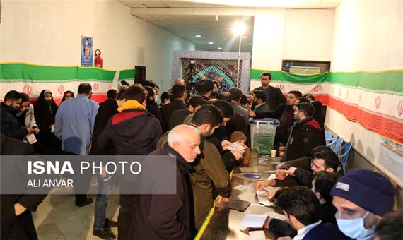تقدیر امام جمعه و استاندار اردبیل از حضور پرشور مردم اردبیل در انتخابات