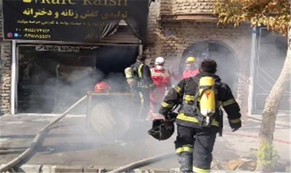 آتش سوزی کارگاه تولیدی کفش مهار شد - پرتال شهرداری ارومیه