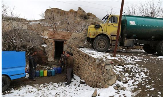 ذخیره سازی نفت سفید در روستاهای فاقد گاز استان اردبیل آغاز شد