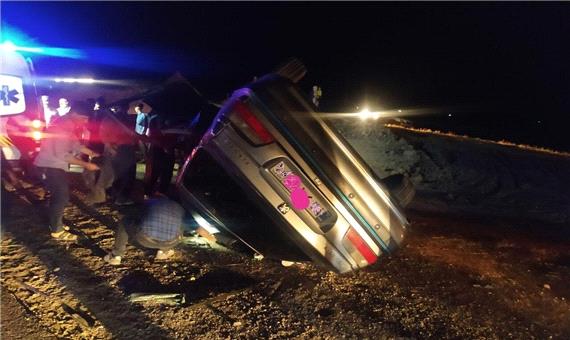 تصادف در جاده‌های مهاباد 2 کشته و 7 زخمی برجای گذاشت