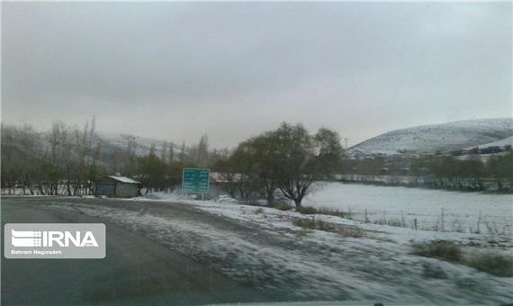 هواشناسی آذربایجان‌غربی نسبت به لغزندگی جاده‌ها هشدار داد