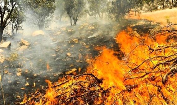 مهار آتش گردنه حیران در داخل مرز ایران/ جنگل‌های سمت آذربایجان کماکان در آتش می‌سوزد