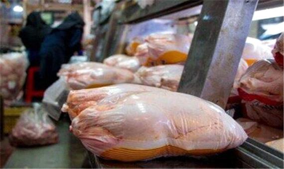 مرغ زنده و کشتارشده از آذربایجان شرقی خارج نمی‌شود