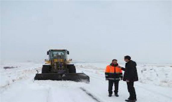انسداد راه ارتباطی 100 روستا در آذربایجان شرقی بر اثر بارش برف