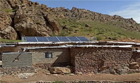 نخستین روستای آذربایجان‌غربی با انرژی خورشیدی برق‌دار شد