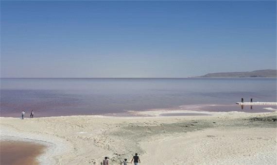 وسعت دریاچه ارومیه به کمتر از 2000 کیلومتر مربع رسید