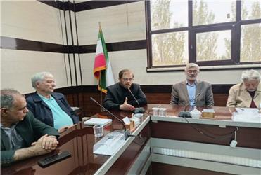 محفل ادبی عصر شعر در اردبیل برگزار شد محفل ادبی عصر شعر در اردبیل برگزار شد