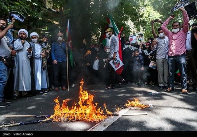 گروه‌های مردمی تبریز در دفاع از مردم مظلوم فلسطین تجمع برگزار می‌کنند