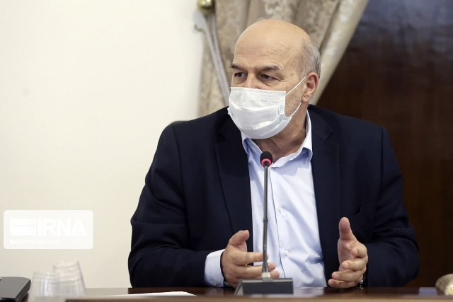 عیسی کلانتری: ایران درحال محو شدن است/ مسوولین ۴۰ سال اخیر بابت ویرانی طبیعت باید پاسخگو باشند/ همه مشکلات را به خارج ربط می دهیم و به نتیجه هم نمی رسیم