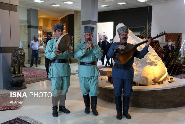 پیام آذری