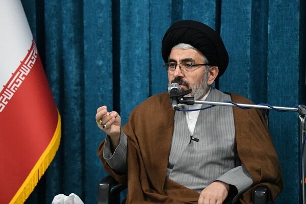 وحدت اسلامی تنها راه مقابله با چالش های امروز جهان اسلام است