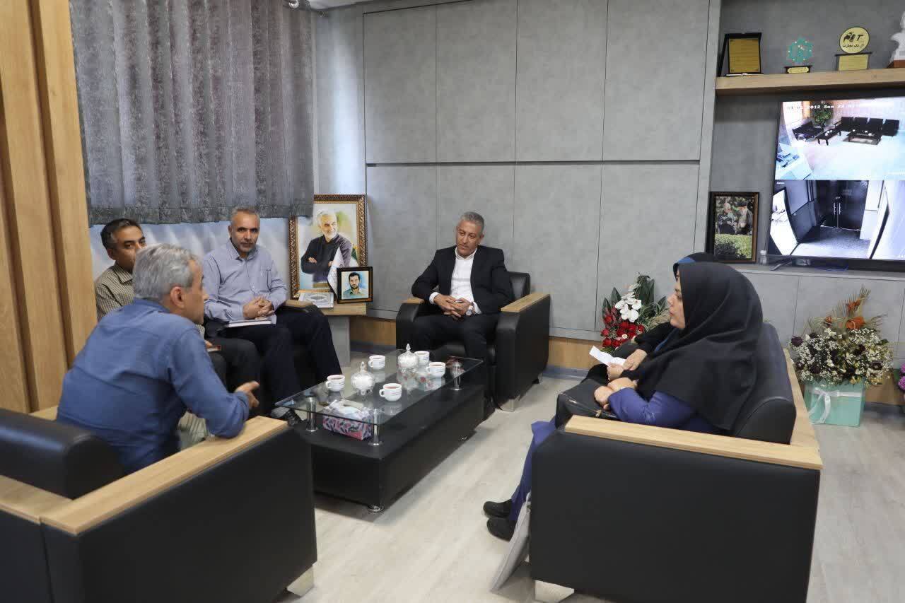 پیام آذری