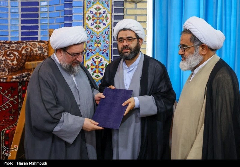پیام آذری