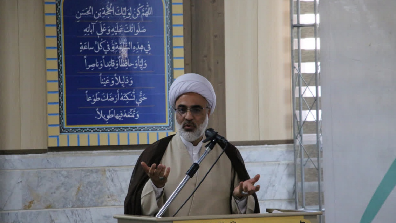 پیام آذری