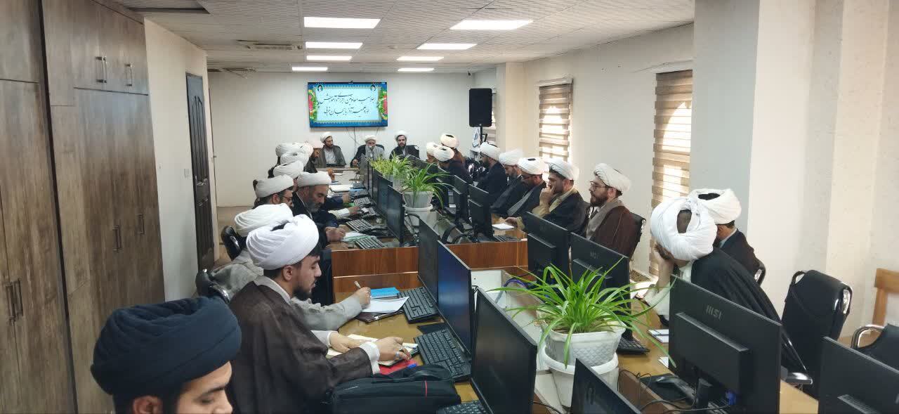 جذب طلبه در حوزه‌های علمیه در طول سال انجام می‌گیرد