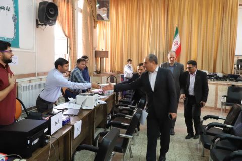 پیام آذری