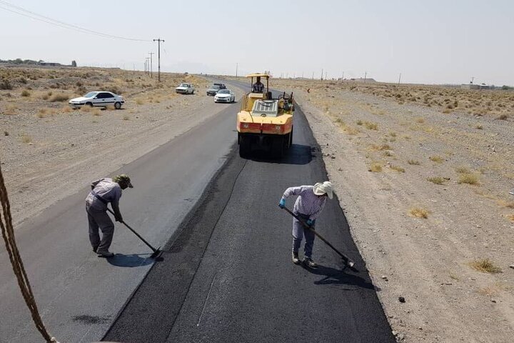 ۶۰۰ کیلومتر از جاده های آذربایجان غربی آسفالت شد