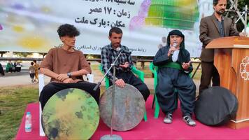 پیام آذری