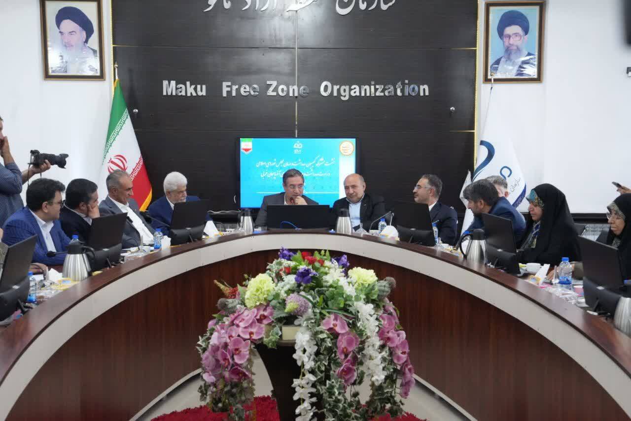 پیام آذری