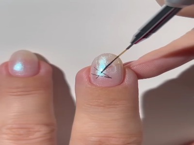 طراحی ناخن شیک