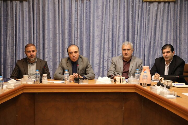 خلیلی:بازاریابی برای تولیدات از محورهای همایش سرمایه‌گذاری اردبیل است