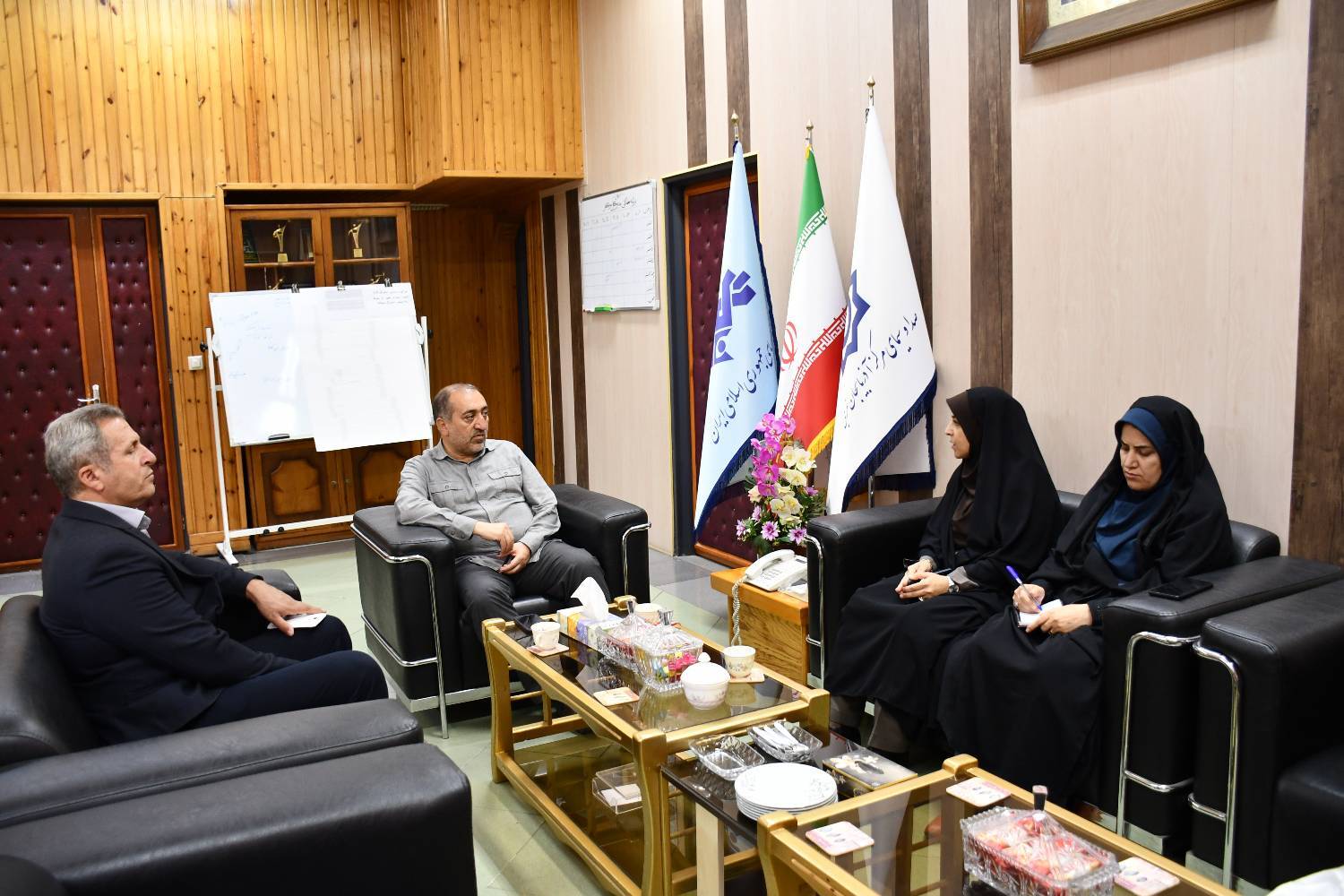 ترویج  فرهنگ کتاب‌خوانی در آذربایجان غربی  با «رادیو کتاب»