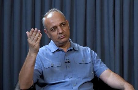 کنایه زیدآبادی به منتقدان احضار طالبی دارستانی: شتری است که از رها کردن مهارش حمایت کردید