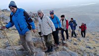 همایش استانی کوهپیمایی و صعود به قله گوشیر مراغه
