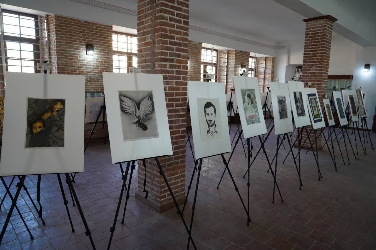 برپایی نمایشگاه گروهی هنر‌های تجسمی در موزه شهر ارومیه