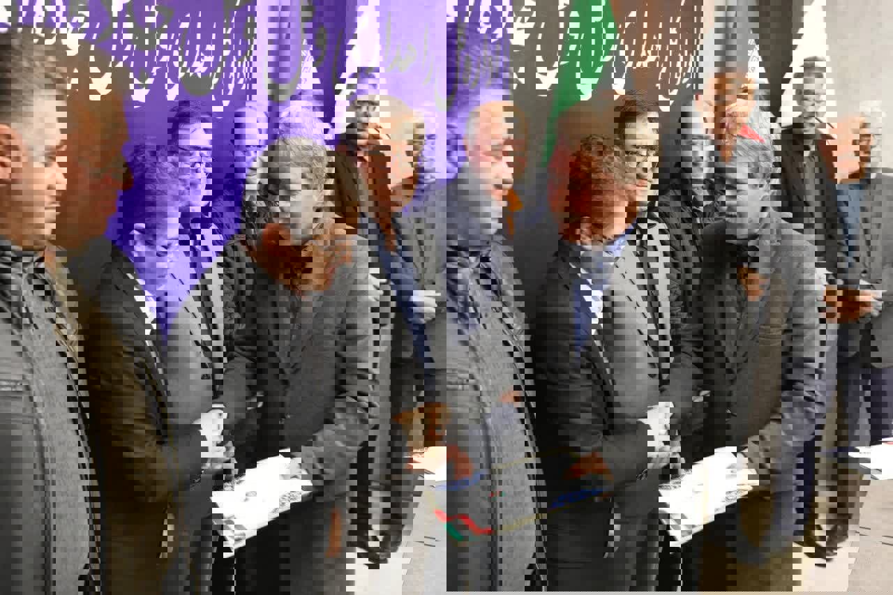 رانندگان و تلاشگران بخش حمل‌ونقل اردبیل تجلیل شدند