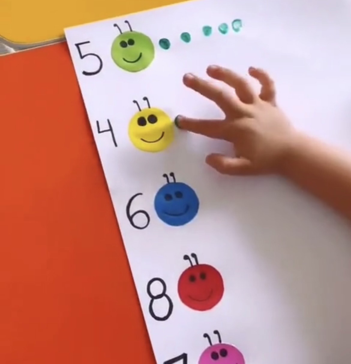 کرم اعداد برای بچه ها