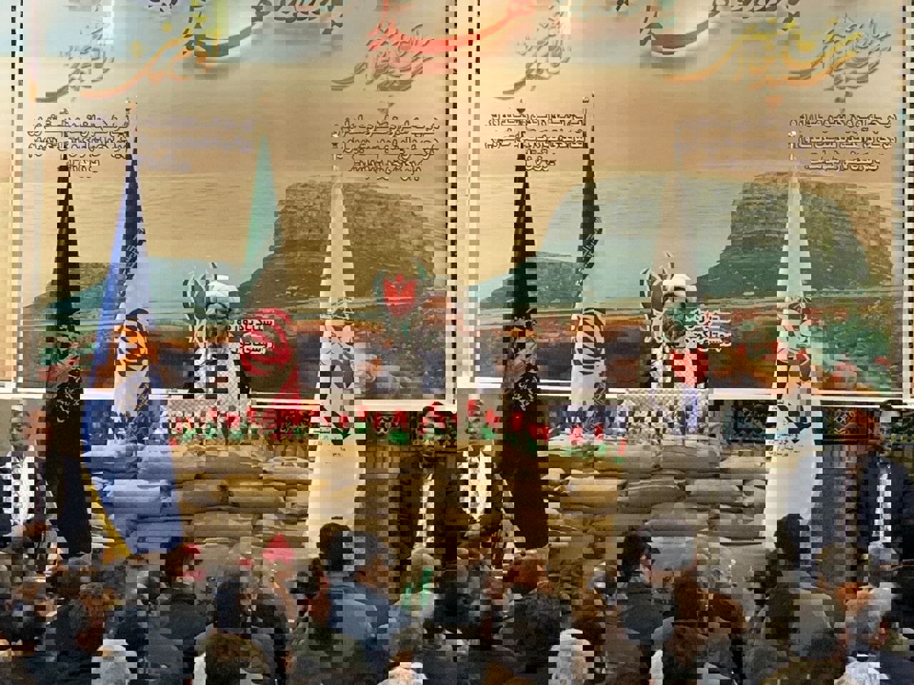 فیاضی: اجازه ندهیم فرهنگ ایثار و شهادت کمرنگ شود