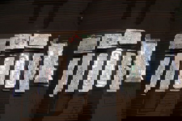 سردار احمدی: ۵ کیلو نقره قاچاق در مرز سرو کشف شد