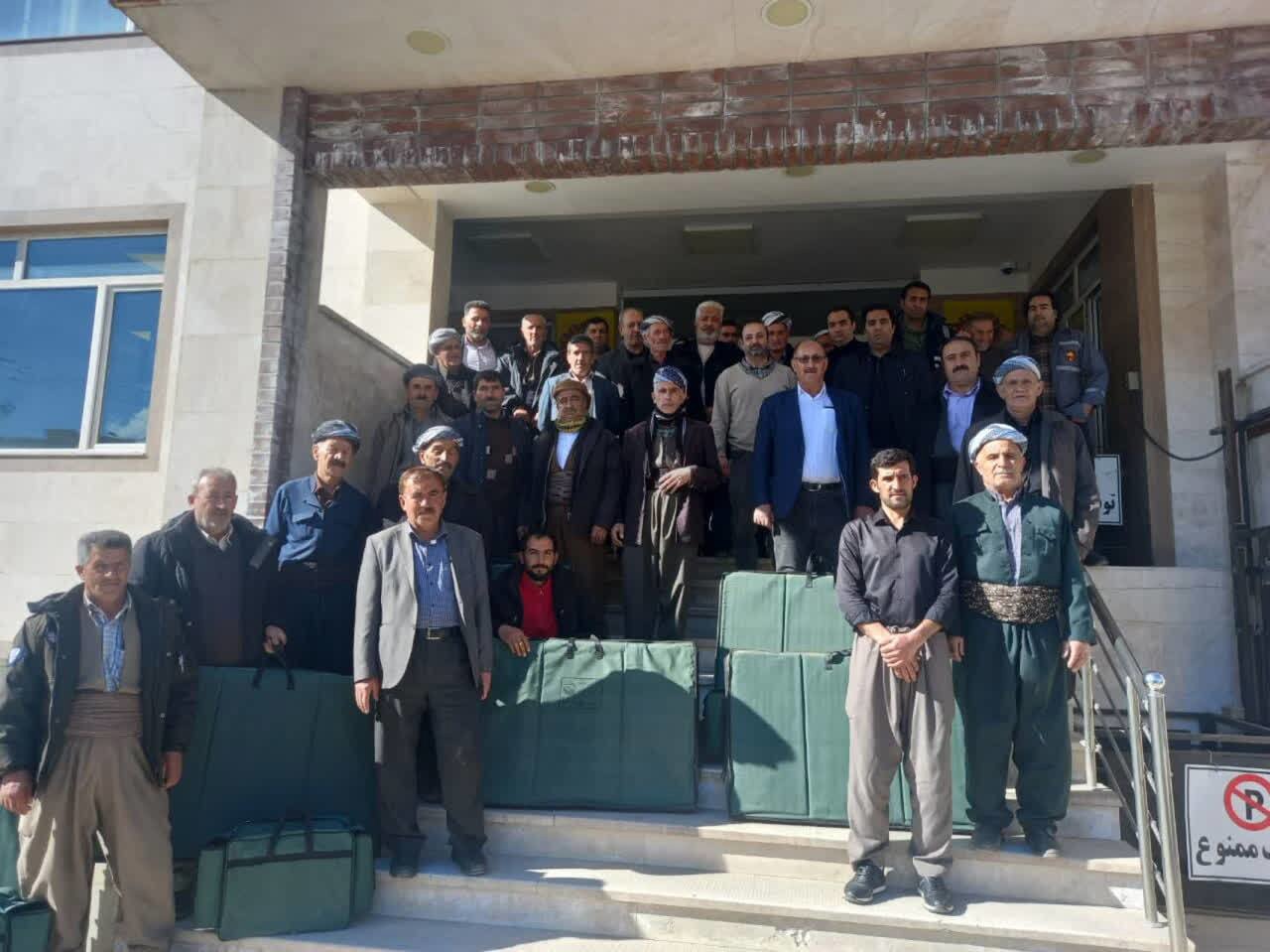 توزیع ۴۵ دستگاه پنل خورشیدی در استان آذربایجان غربی؛ گامی دیگر در توسعه انرژی پاک