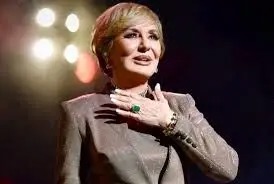 سفر در زمان؛ «گوگوش» با لباس خلبانی و در دوران جوانی؛ دهه ۵۰