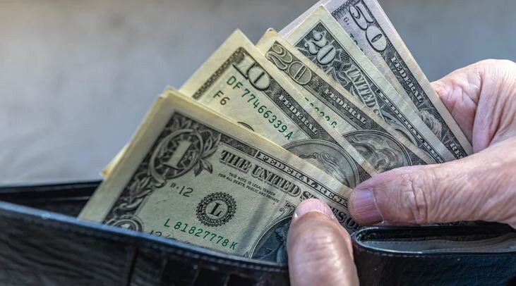 کشف ۴۱۶ میلیارد ریال ارز خارجی قاچاق در هنگ مرزی ارومیه