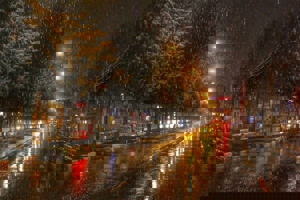 بارش شدید باران در شهرهای آذربایجان غربی؛ آماده باش نیروهای هلال احمر